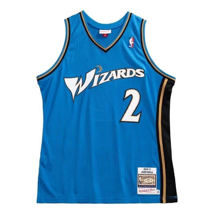 ジョン・ウォールのインスタグラム：「This big for the fam and me...Comin from nothin watchin our mamas buss their a$$ for Mitchell and ness jerseys now my name on the back of one...Hope I Made U Proud Ma ❤️💔‼️」
