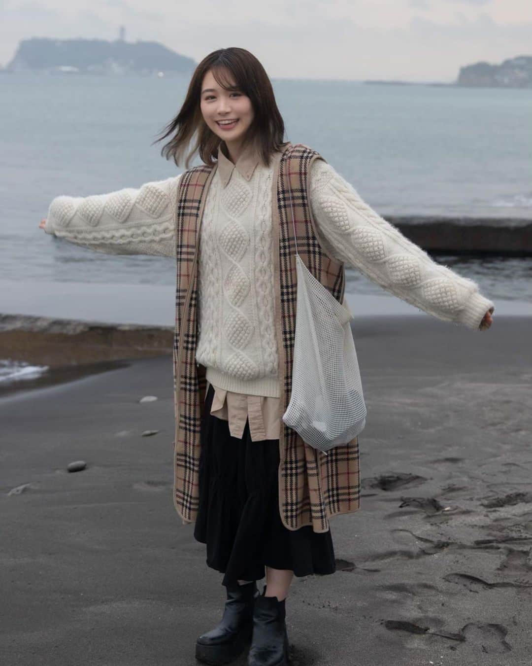 根本朱里さんのインスタグラム写真 - (根本朱里Instagram)「江ノ島に住みたい」10月22日 12時05分 - kutarogutaroputaro