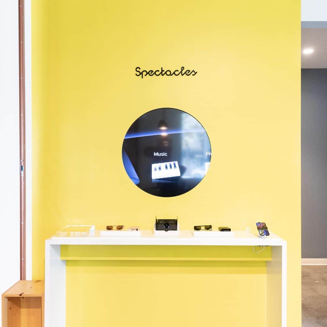 Fred Segalさんのインスタグラム写真 - (Fred SegalInstagram)「Meet Spectacles 3: a camera inspired by the human eye, and powered by your imagination.   Spectacles 3 are equipped with two HD cameras, designed to capture depth and dimension for 3D and augmented reality effects.  Try them on at FS Sunset or @fredsegalmalibu, or learn more at FredSegal.com #SnapSpectacles 🕶  #spectacles3 #spectacles @spectacles #snap #snapchat #snapchat👻 #sunglasses #ar #augmentedreality #areffect #3d #3dphoto #3dphotography #fredsegal」10月22日 12時10分 - fredsegal
