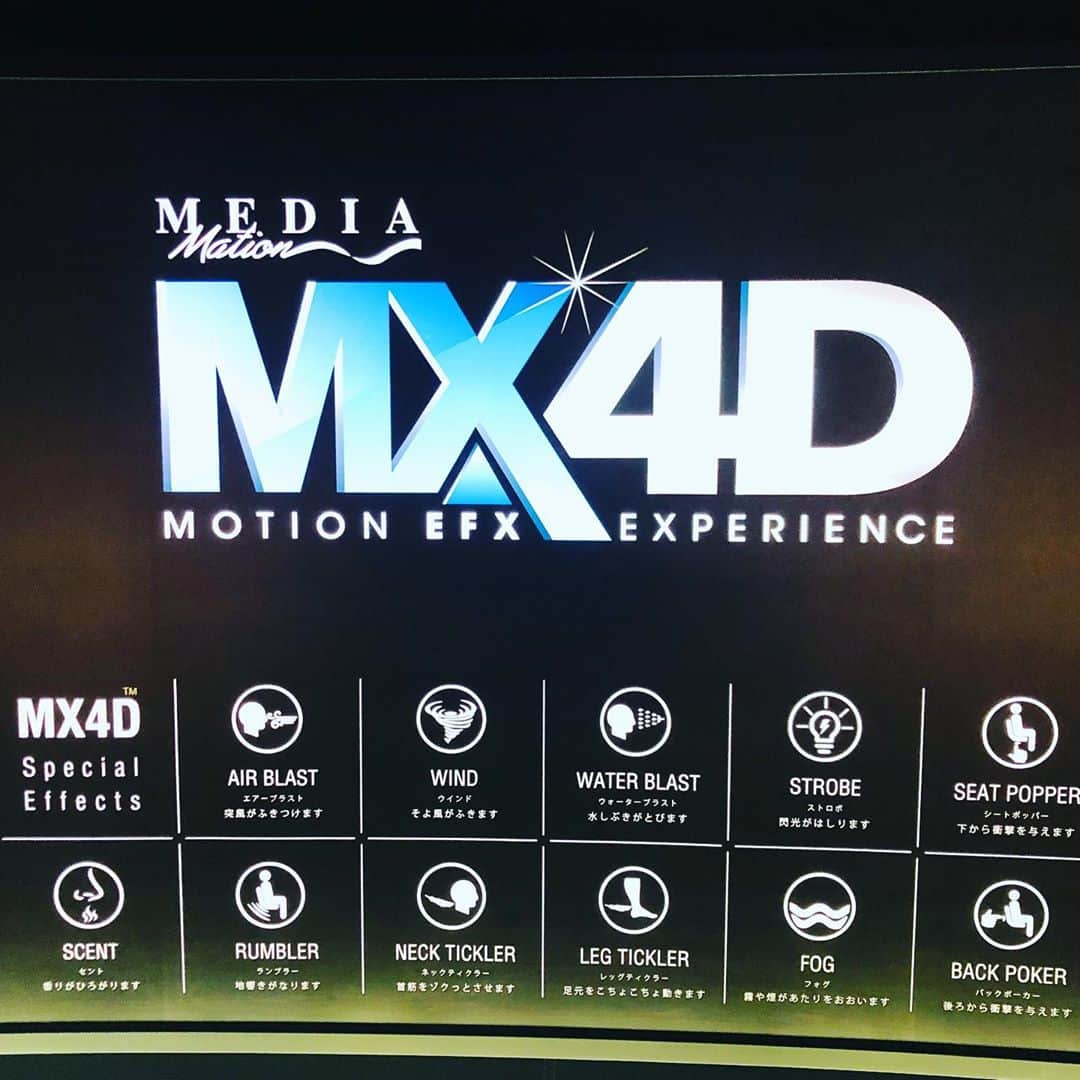 中村靖日さんのインスタグラム写真 - (中村靖日Instagram)「.  映画館でMX4Dを 人生初めて体験しました。 遊園地みたいでめっちゃ笑った。  映画『TENET』2回目の鑑賞です。  1回目の時に前知識ゼロでも ほぼ全て理解できたので いろいろ答え合わせでした。  しっかしMX4D。笑ったなあ。  #TENET #テネット #movie #film #映画 #MX4D #ChristopherNolan #staff #director #actor #actress #withafterpost」10月22日 12時55分 - yasuhi_nakamura