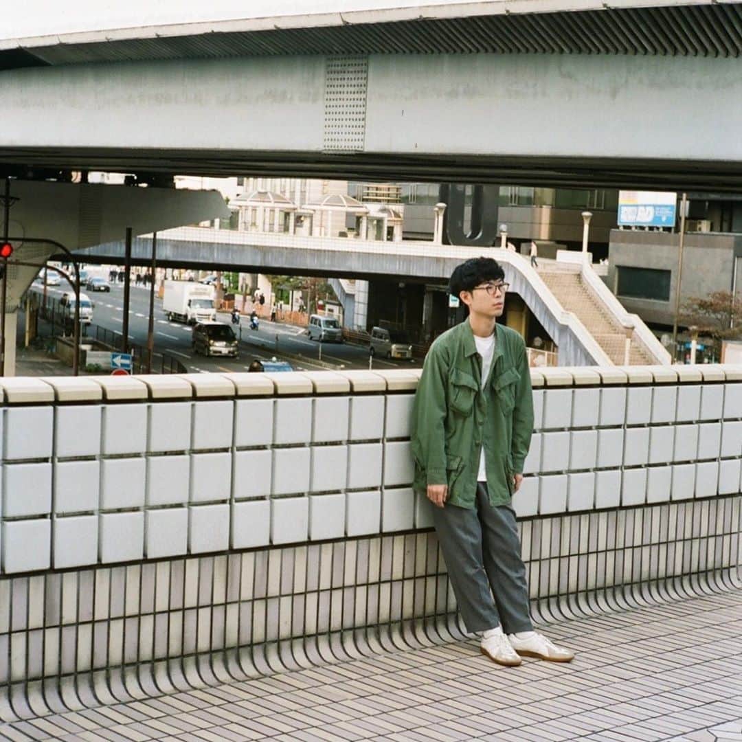 なかがわりょうのインスタグラム：「歩道橋！！  @yagimanju」