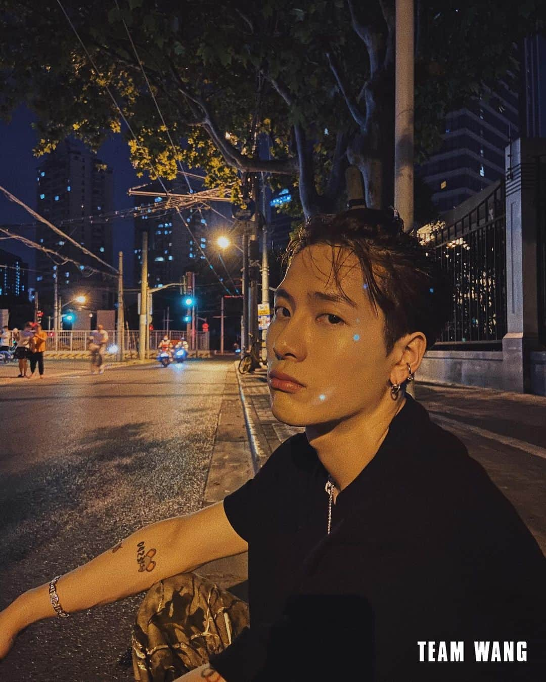 ジャクソンさんのインスタグラム写真 - (ジャクソンInstagram)「🌃」10月22日 13時45分 - jacksonwang852g7