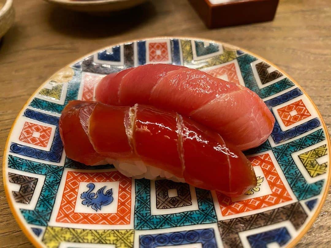 のインスタグラム：「#食べるの好きな人と繋がりたい  #食べスタグラム  #鮨」