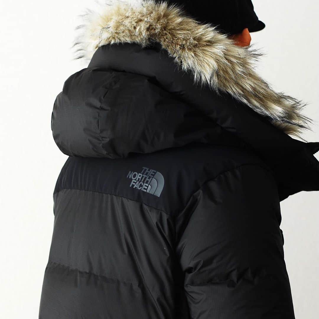 のインスタグラム：「_ THE NORTH FACE / ザ ノース フェイス "Explore Him Coat" ￥94,600- _ ＜ online store / @digital_mountain ＞ https://www.digital-mountain.net/shopdetail/000000008826/ _ 【オンラインストア#DigitalMountain へのご注文】 *24時間受付 *15時までご注文で即日発送 *1万円以上ご購入で送料無料 tel：084-973-8204 _ We can send your order overseas. Accepted payment method is by PayPal or credit card only. (AMEX is not accepted)  Ordering procedure details can be found here. >>http://www.digital-mountain.net/html/page56.html  _ 本店：#WonderMountain  blog>> http://wm.digital-mountain.info _ 〒720-0044  広島県福山市笠岡町4-18  JR 「#福山駅」より徒歩10分 #ワンダーマウンテン #japan #hiroshima #福山 #福山市 #尾道 #倉敷 #鞆の浦 近く _ 系列店：@hacbywondermountain _ #THENORTHFACE #ザノースフェイス」