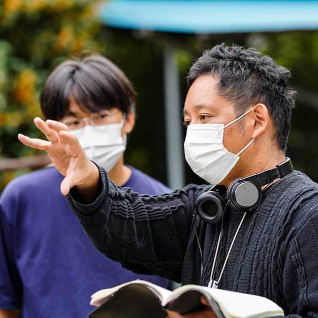 入江悠さんのインスタグラム写真 - (入江悠Instagram)「『シュシュシュの娘』全編オールアップしました。 キャスト・スタッフの皆さん、お疲れさまでした！  まだ編集や劇場公開へ向けて活動つづきますが、撮影の応援頂いた皆さま大変ありがとうございました。 さあ片付けと挨拶まわりへ。  クラウドファンディングは【あと８日】 全国のミニシアターへ本作を届けるために使わせていただきます！  https://motion-gallery.net/projects/irie-movie」10月22日 14時21分 - u_irie