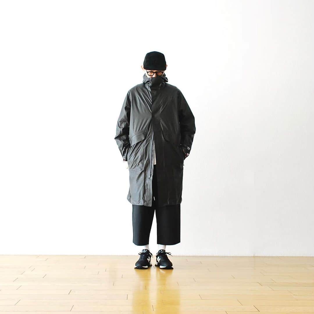wonder_mountain_irieさんのインスタグラム写真 - (wonder_mountain_irieInstagram)「[limited]  Peak Performance × BEN GORHAM / ピークパフォーマンス×ベンゴーラム  "Ben GTX Shake Dry Coat"  ￥132,000- _ ＜ online store / @digital_mountain ＞ https://www.digital-mountain.net/shopbrand/peakperformance/ _ 【オンラインストア#DigitalMountain へのご注文】 *24時間受付 *15時までご注文で即日発送 *1万円以上ご購入で送料無料 tel：084-973-8204 _ We can send your order overseas. Accepted payment method is by PayPal or credit card only. (AMEX is not accepted)  Ordering procedure details can be found here. >>http://www.digital-mountain.net/html/page56.html  _ 本店：#WonderMountain  blog>> http://wm.digital-mountain.info _ 〒720-0044  広島県福山市笠岡町4-18  JR 「#福山駅」より徒歩10分 #ワンダーマウンテン #japan #hiroshima #福山 #福山市 #尾道 #倉敷 #鞆の浦 近く _ 系列店：@hacbywondermountain _ #PeakPerformance #BENGORHAM #ピークパフォーマンス #ベンゴーラム」10月22日 14時33分 - wonder_mountain_