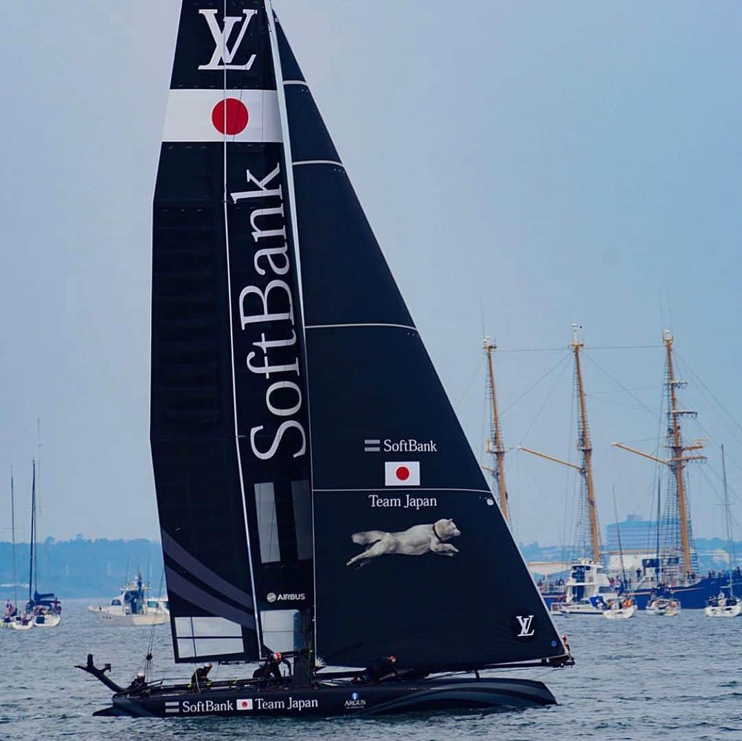 池内ヨシカツさんのインスタグラム写真 - (池内ヨシカツInstagram)「I composed the music for the America's Cup. Looking forward to the 2021 tournament  ルイヴィトン主催のanerica's cup！CMソングを作曲しました。」10月22日 14時55分 - yoshikatsu_ikeuchi