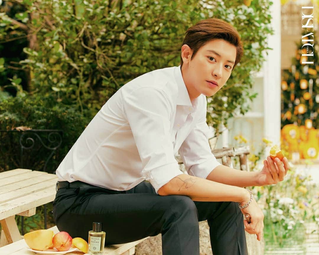 チャニョル さんのインスタグラム写真 - (チャニョル Instagram)「🍁 @acquadiparma_official @koreadispatch #광고」10月22日 15時41分 - real__pcy