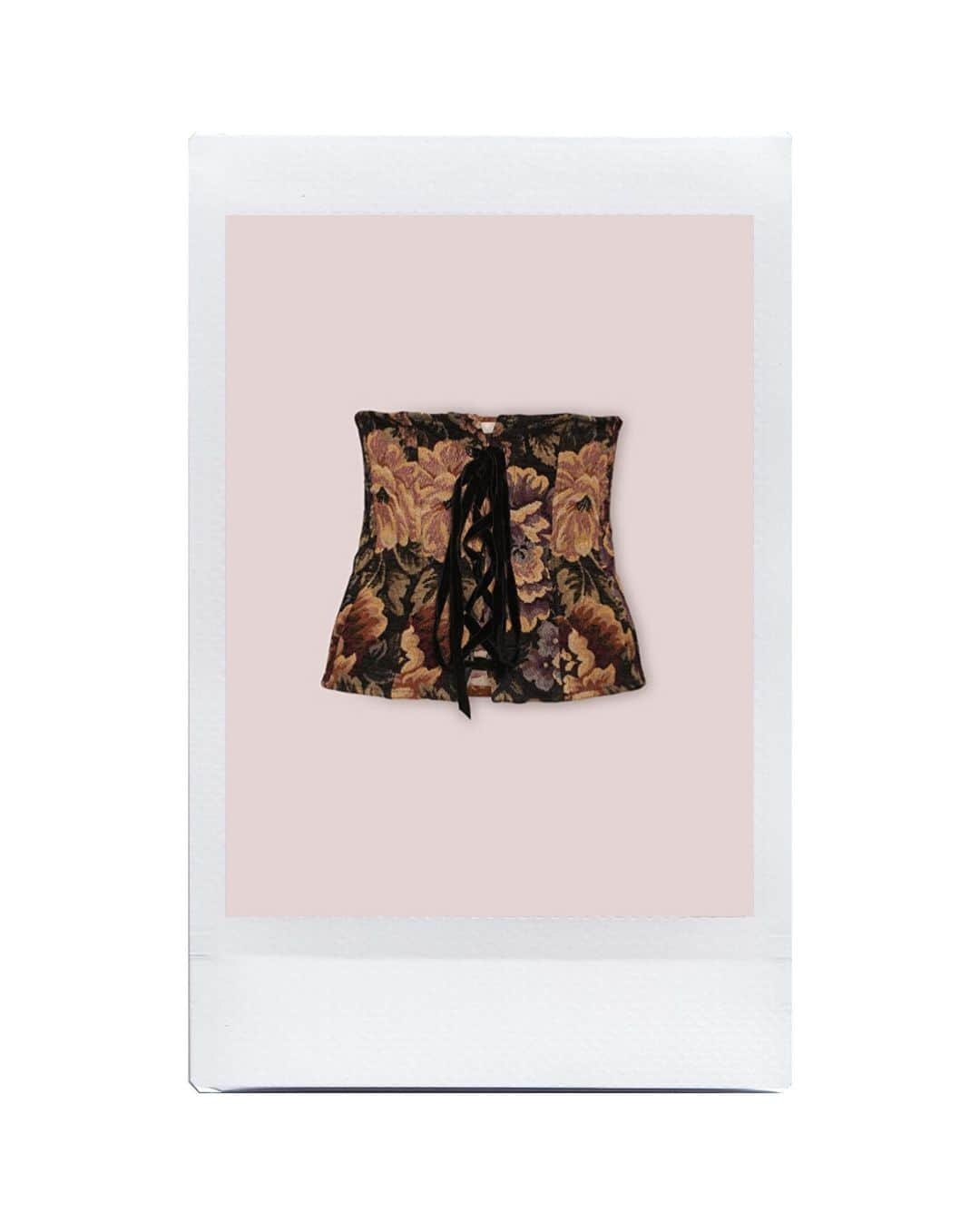 ロートルショーズさんのインスタグラム写真 - (ロートルショーズInstagram)「Texture We Love: Jacquard.  Swipe left to discover our selected items from #LautreChose #FW20 collection.  #PolaroidSeries」10月22日 15時45分 - lautrechose