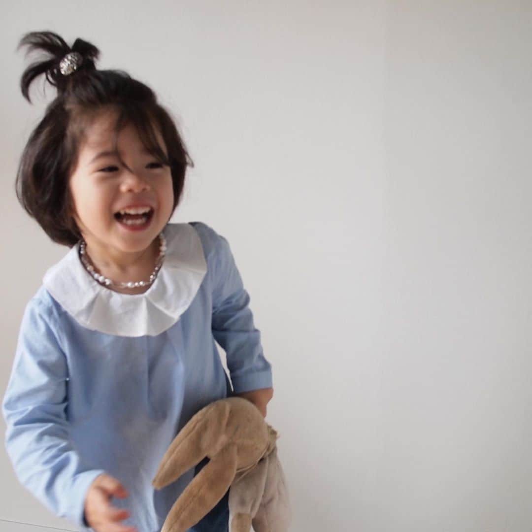 アデルさんのインスタグラム写真 - (アデルInstagram)「Charity necklace  子供と一緒につけられるお揃いネックレスが欲しくて作りました。 小さい子用は、マグネットで着脱ができて安心です。 - Charity necklace 3850yen〜  #aderbijoux #子供アクセサリー」10月22日 16時17分 - ader_eri