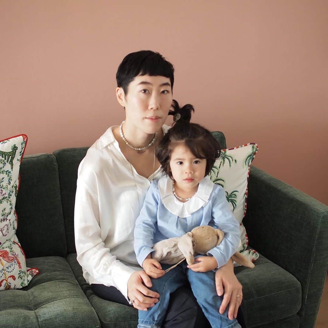 アデルさんのインスタグラム写真 - (アデルInstagram)「Charity necklace  子供と一緒につけられるお揃いネックレスが欲しくて作りました。 小さい子用は、マグネットで着脱ができて安心です。 - Charity necklace 3850yen〜  #aderbijoux #子供アクセサリー」10月22日 16時17分 - ader_eri