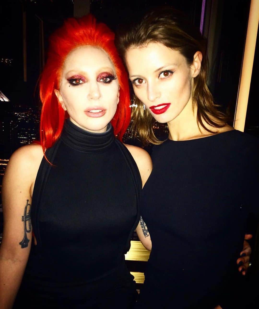 フラヴィア・ルチーニのインスタグラム：「❤️💋 a #ladygaga memory」