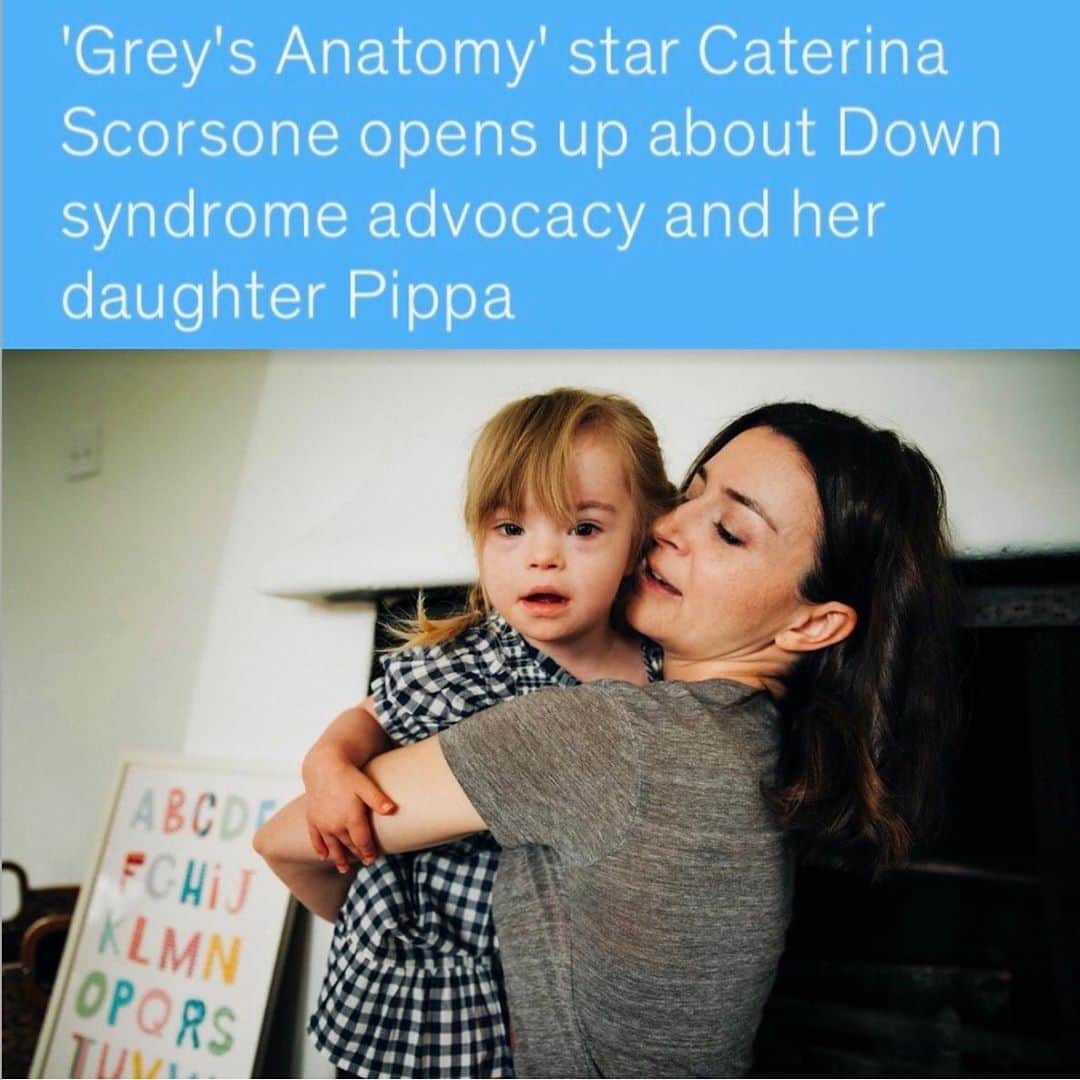 カテリーナ・スコーソンのインスタグラム：「Hello, Friends! October is Down syndrome awareness month and I did a little interview about our family for @goodmorningamerica Link to interview in bio. Or go to my stories and swipe up! You’ll also find a little essay I wrote through the link. 💙💛 photos by the amazing @rebeccacoursey_photosandfilm」