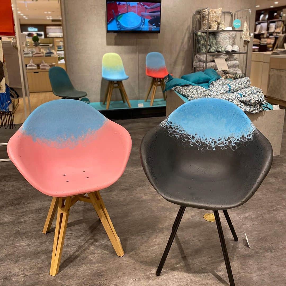 のインスタグラム：「デザイン×アップサイクル　環境に寄り添う暮らし Until 11/10 At 7F Cotocoto Stage72 #Hankyu #HANKYUMODE #umedahankyu #阪急うめだ本店 #うめだ阪急 #阪急百貨店 #osaka #umeda #mode #maximum #gur #kokiku #goodforthefuture #グッドフォーザフューチャー」