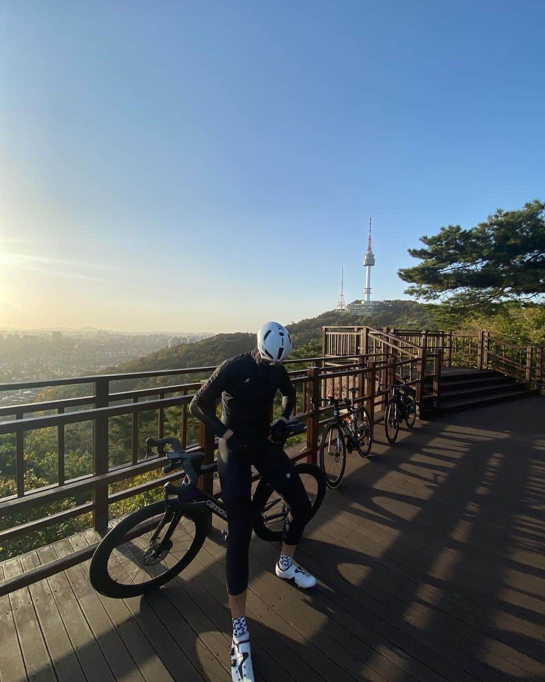 ク・ジャソンさんのインスタグラム写真 - (ク・ジャソンInstagram)「🚴‍♂️🚴‍♂️🚴‍♂️」10月22日 19時14分 - koojas