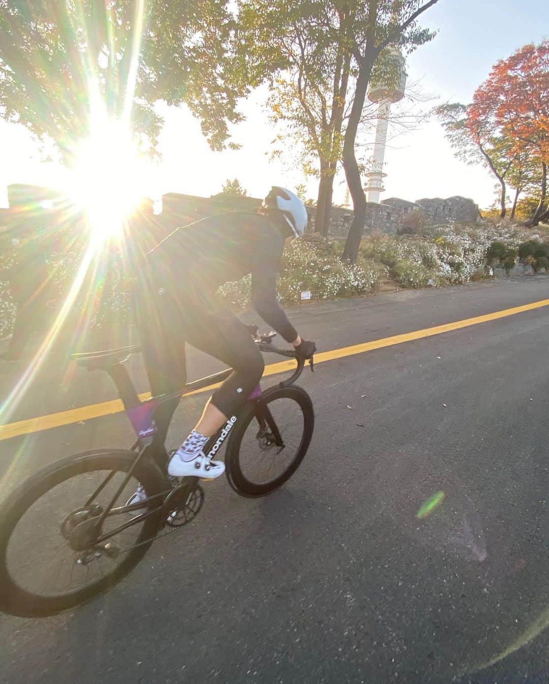 ク・ジャソンさんのインスタグラム写真 - (ク・ジャソンInstagram)「🚴‍♂️🚴‍♂️🚴‍♂️」10月22日 19時14分 - koojas