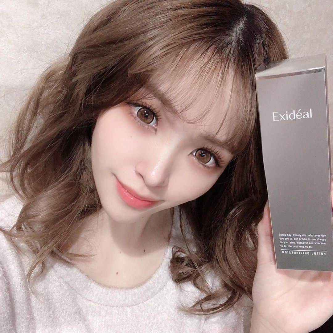 玉川来夢さんのインスタグラム写真 - (玉川来夢Instagram)「最近愛用している Exidéal @exideal.exidealmini の化粧水♡ かなり乾燥肌の私でもしっとり潤って 凄くいいです♡ お肌に艶が出来るようになって凄く嬉しい😭♡ #exideal #exidéal #エクスイディアル #おうち美容 #おこもり美容 #お肌ケア #おうちケア #フェイスケア #スキンケア #美肌 #化粧水 #sponsored #follop」10月22日 19時15分 - ramu_tamagawa