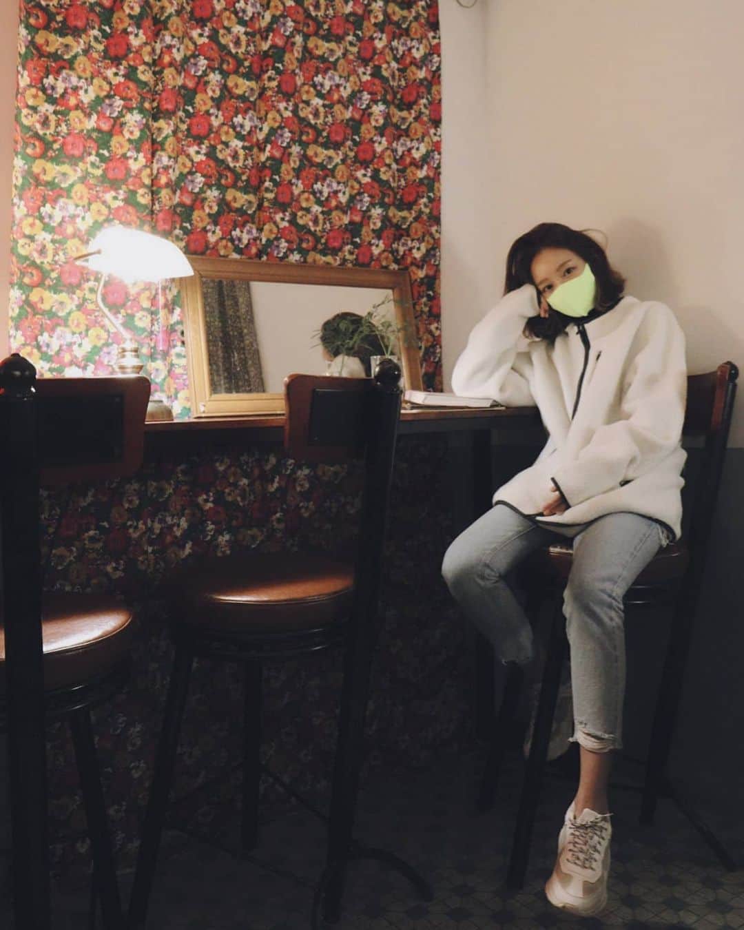 のインスタグラム：「⠀ ⠀ ⠀ 그리고, @mik_ssy B컷. ⠀ ⠀」