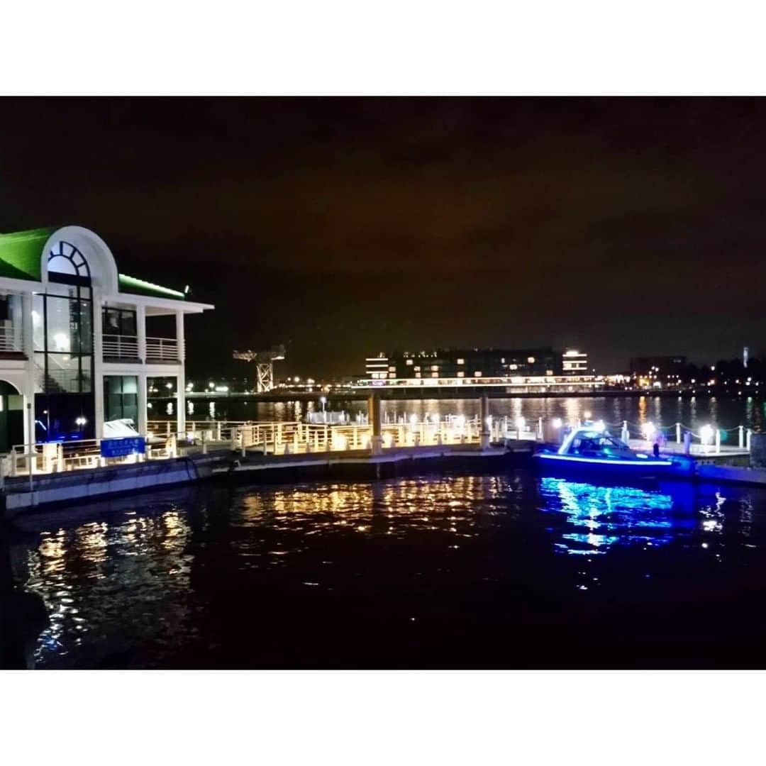 アニバーサリークルーズのグルメインスタ