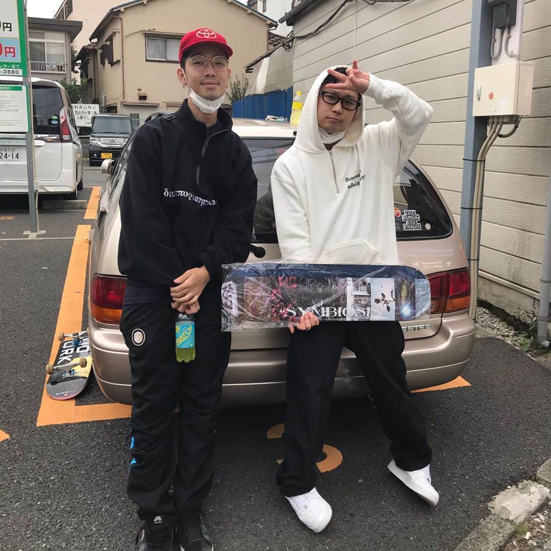 のインスタグラム：「@bim_otg @sparta_htb @diaspora_skateboards 🤞🏻」