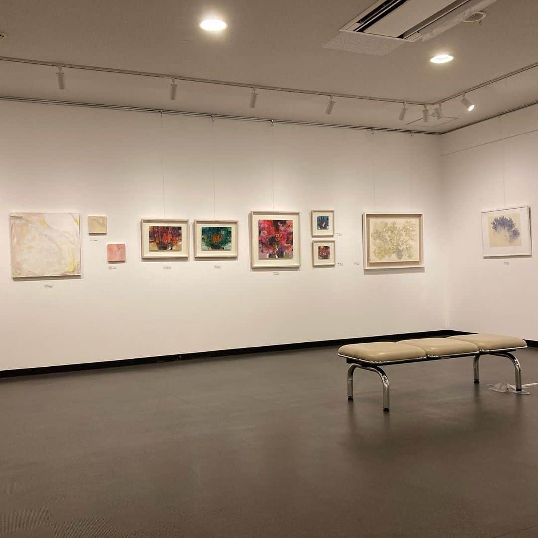 松宮宏さんのインスタグラム写真 - (松宮宏Instagram)「ここが民団か、と思いながら、アートの風、観ました。」10月22日 20時22分 - hmatsumiya