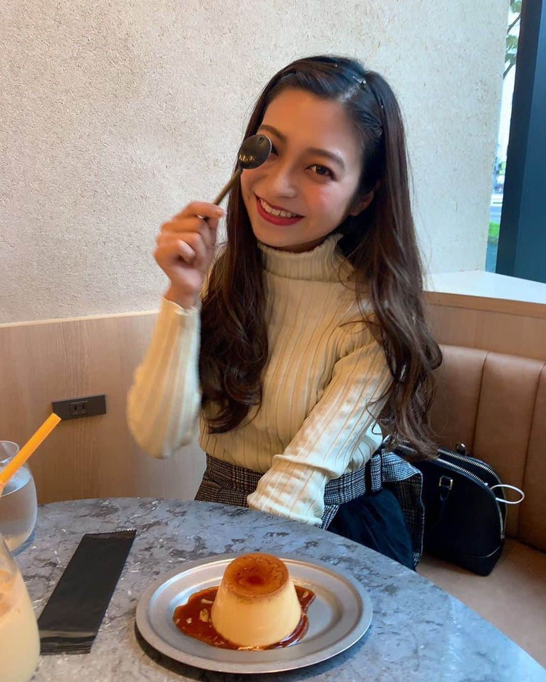 和泉朱音さんのインスタグラム写真 - (和泉朱音Instagram)「プリン美味しすぎたよ❤️﻿ 私の出身地兵庫県の卵をたっぷり使ったものやねんて🥚！﻿ ﻿ 今日もURLからポチッとお願いします😊﻿ ﻿ #ミスキャンパス同志社女子2020﻿ #同志社女子大学﻿ #ファイナリスト﻿ #ミス同女﻿ #ミスキャン ﻿ #梅田カフェ #プリン﻿ #kamiyamalobby」10月22日 20時29分 - missdwc20_4