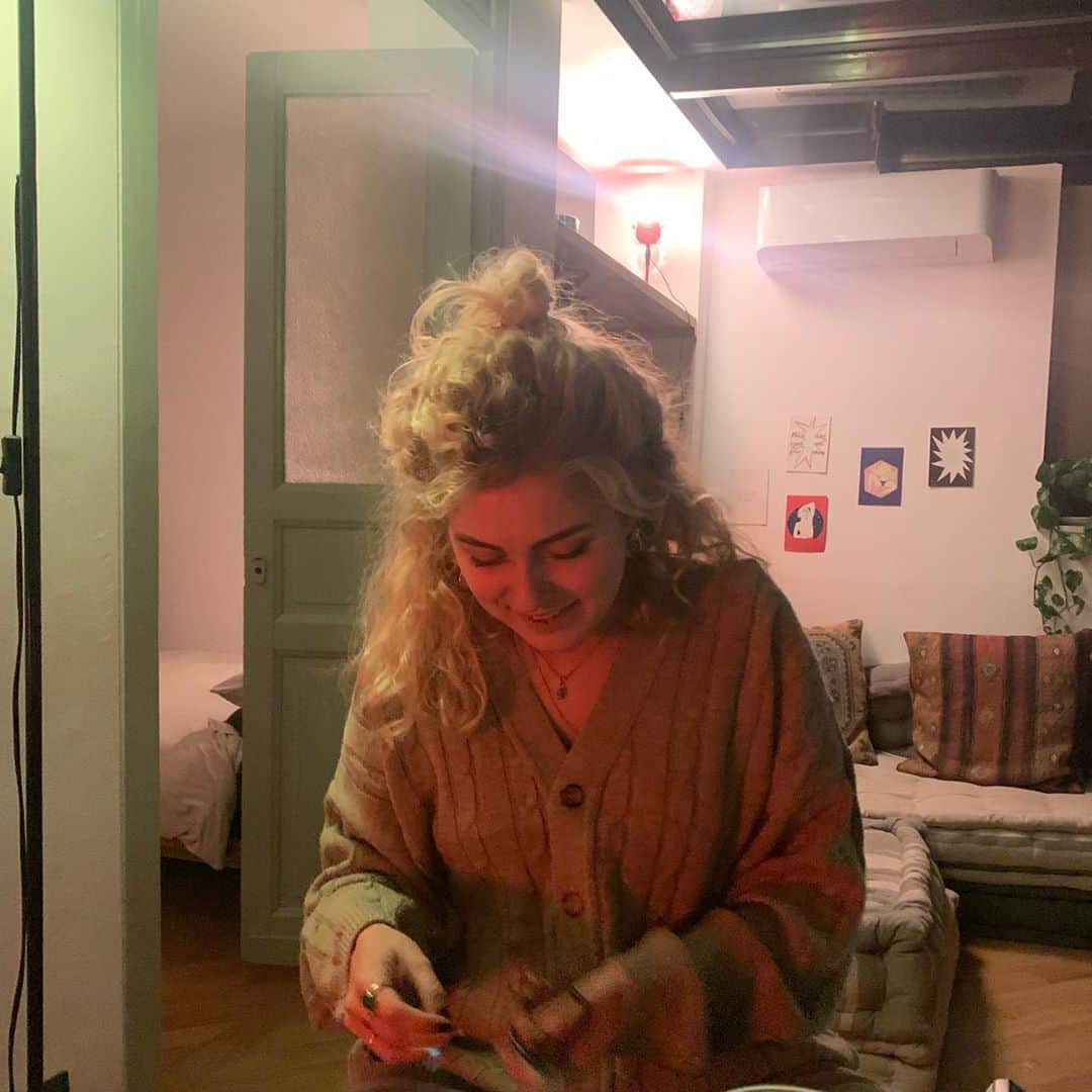 Sofia Viscardiさんのインスタグラム写真 - (Sofia ViscardiInstagram)「attacco d’arte」10月22日 20時34分 - sofiaviscardi