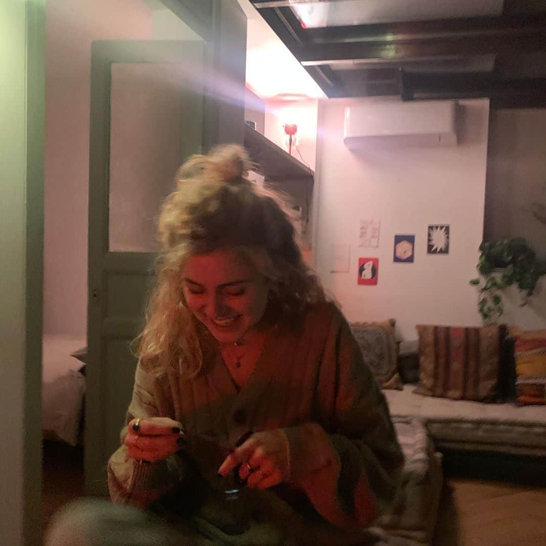 Sofia Viscardiさんのインスタグラム写真 - (Sofia ViscardiInstagram)「attacco d’arte」10月22日 20時34分 - sofiaviscardi