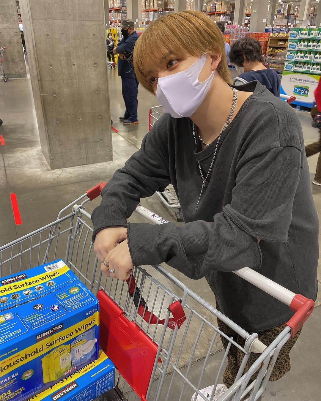 やっぴのインスタグラム：「コストコダイスキ💖」