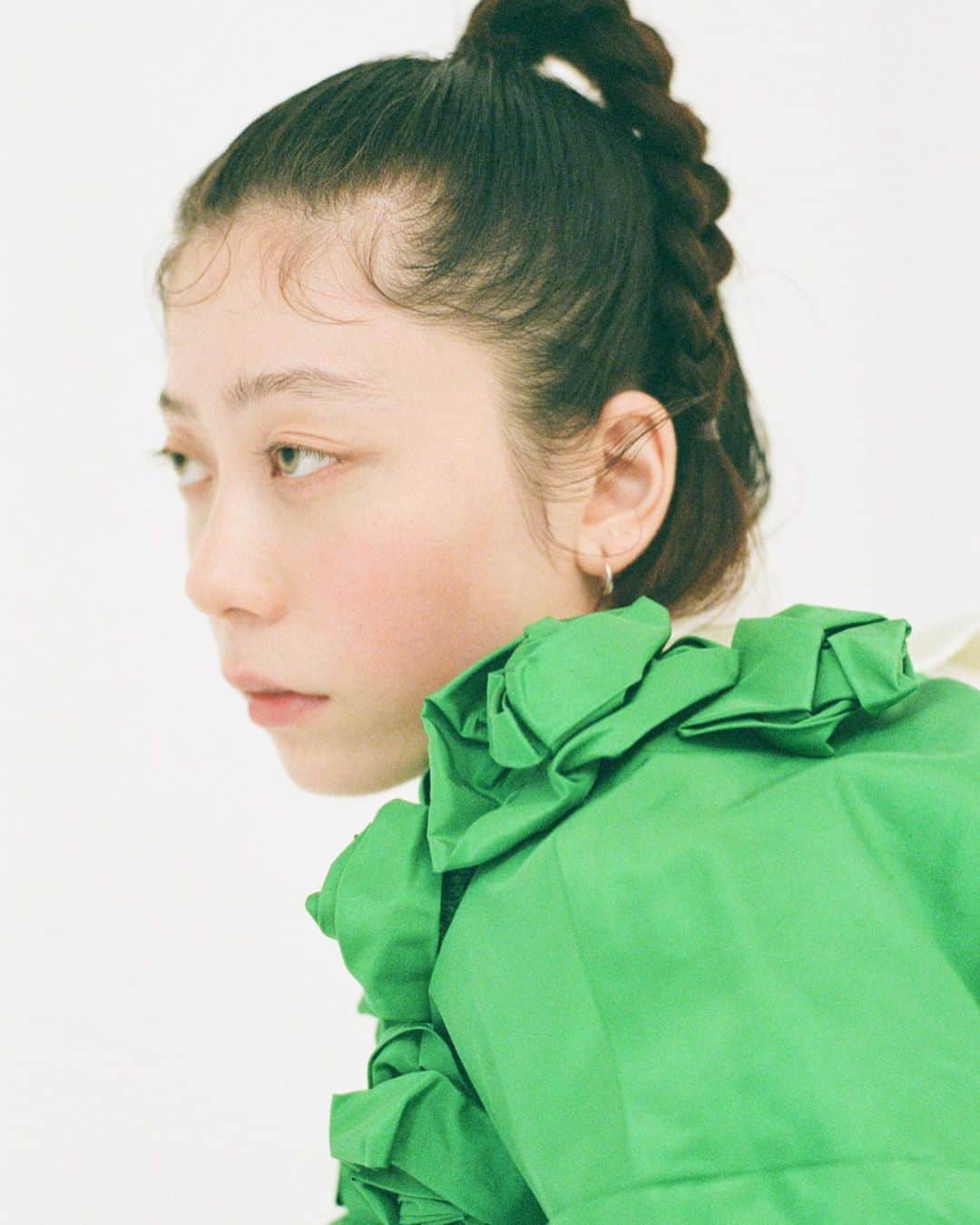 Sumireさんのインスタグラム写真 - (SumireInstagram)「作品撮り  photo @photsuji  styling @ito_nobuko  makeup @ayamurakami__」10月22日 21時14分 - sumiresmile074