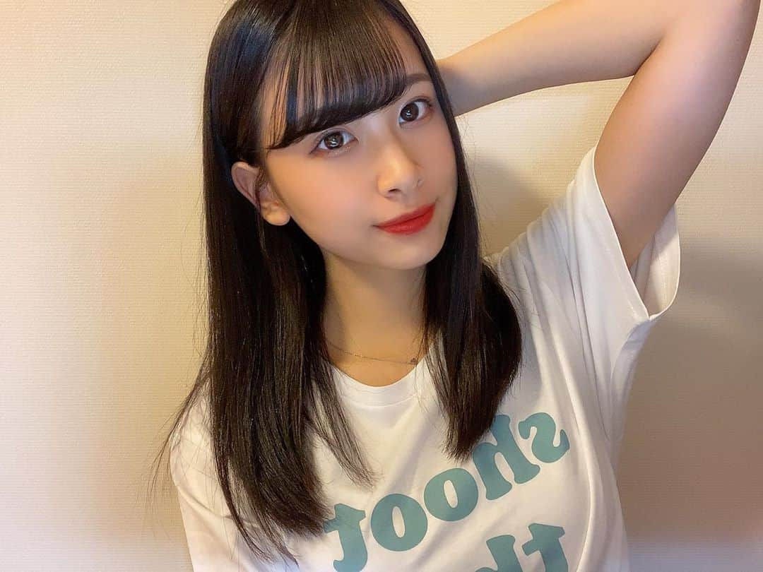 富永夢有のインスタグラム：「. 暑くて季節外れの半袖なった🤭 . . #ngt48 #富永夢有 #季節外れ #半袖 #followme #좋아요」