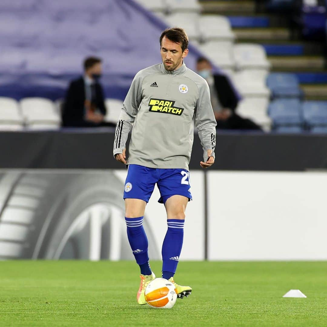 レスター・シティFCさんのインスタグラム写真 - (レスター・シティFCInstagram)「Counting down the seconds 🤩  #lcfc • #LeiZrl • #UCL」10月23日 3時39分 - lcfc