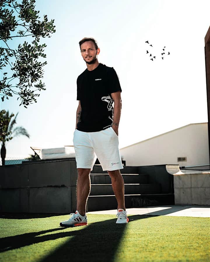 イヴァン・ラキティッチのインスタグラム：「One day in #Sevilla 🔥⚽️ #IvanRakitic // 🎥 @jackbgst」
