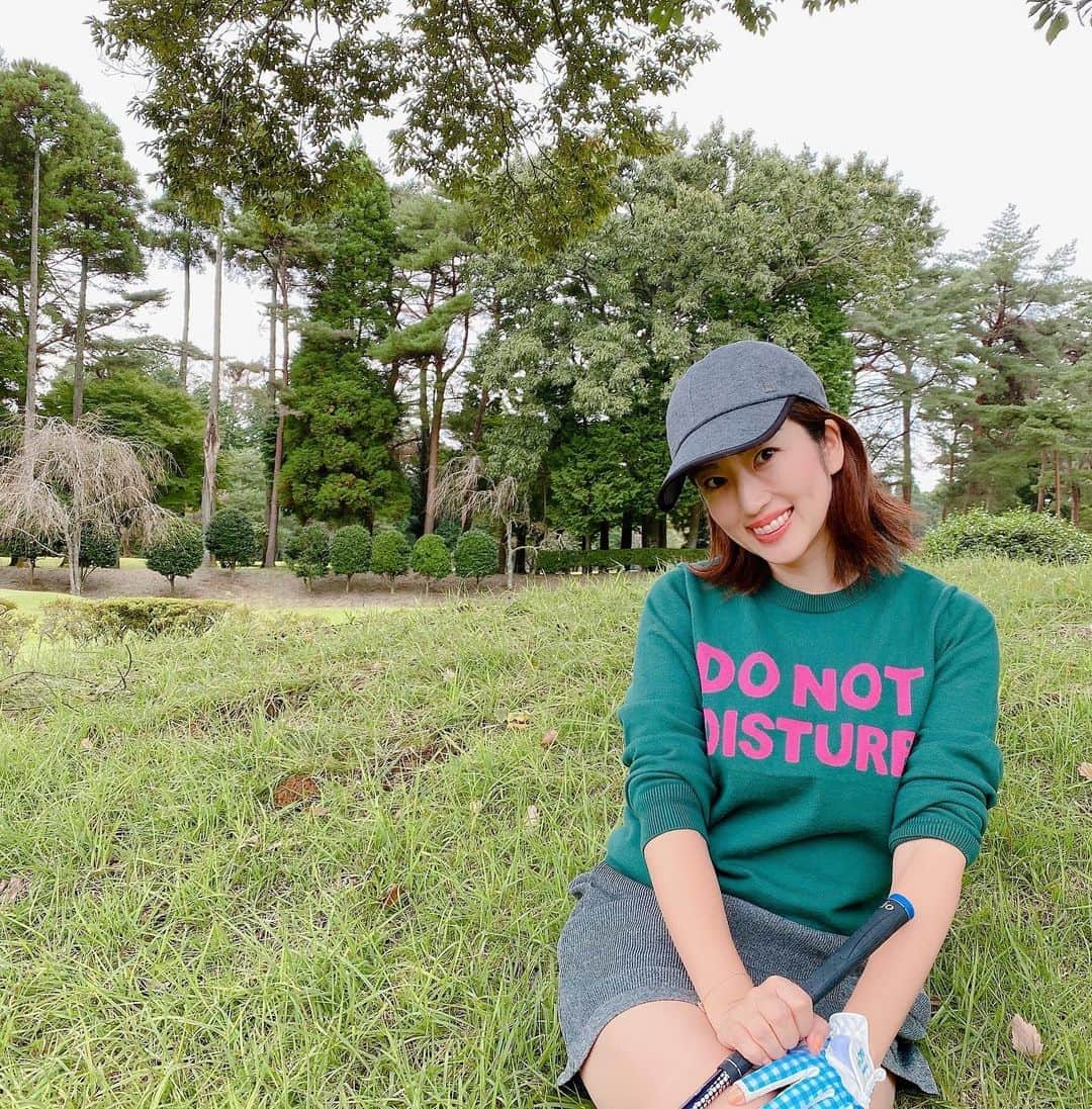 庄司ゆうこさんのインスタグラム写真 - (庄司ゆうこInstagram)「みかちゃんとエンジョイゴルフ〜⛳️✨ 今日もいっぱい笑わせてもらった😆 来月も一緒に行くの楽しみだなぁ✨ この季節のゴルフ、気持ち良くって大好き💕 #ゴルフ女子#ゴルフ#ゴルフウェア#エンジョイゴルフ#東千葉カントリークラブ#上達したい#最高なメンバーに感謝」10月22日 22時16分 - yuko.shoji