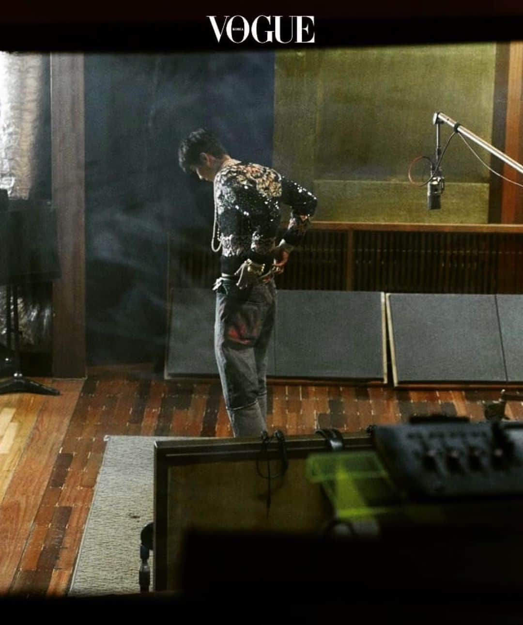 G-DRAGONさんのインスタグラム写真 - (G-DRAGONInstagram)「#광고 @chanelofficial @voguekorea」10月22日 22時31分 - xxxibgdrgn