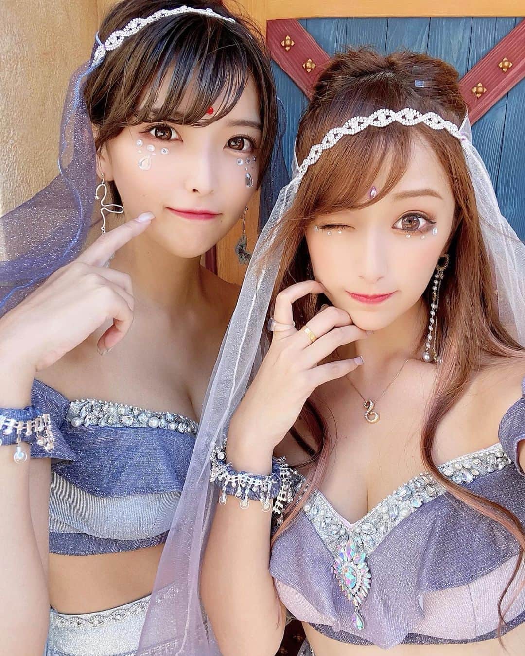 ききまるさんのインスタグラム写真 - (ききまるInstagram)「💠ききしぴ💠 . .  #ディズニーランド #ディズニーカチューシャ #ディズニーコーデ #ディズニーシー #ディズニーリゾート #でぃずにーしー #ででにー　#夢の国 #夢の国🐭 #ストーンメイク #ストーン　#キラキラメイク #ディズニーハロウィン　#ジャスミンコーデ #アラビアンコースト #アラビアンナイト 　#ハロウィンディズニー」10月22日 22時31分 - kikigram_97