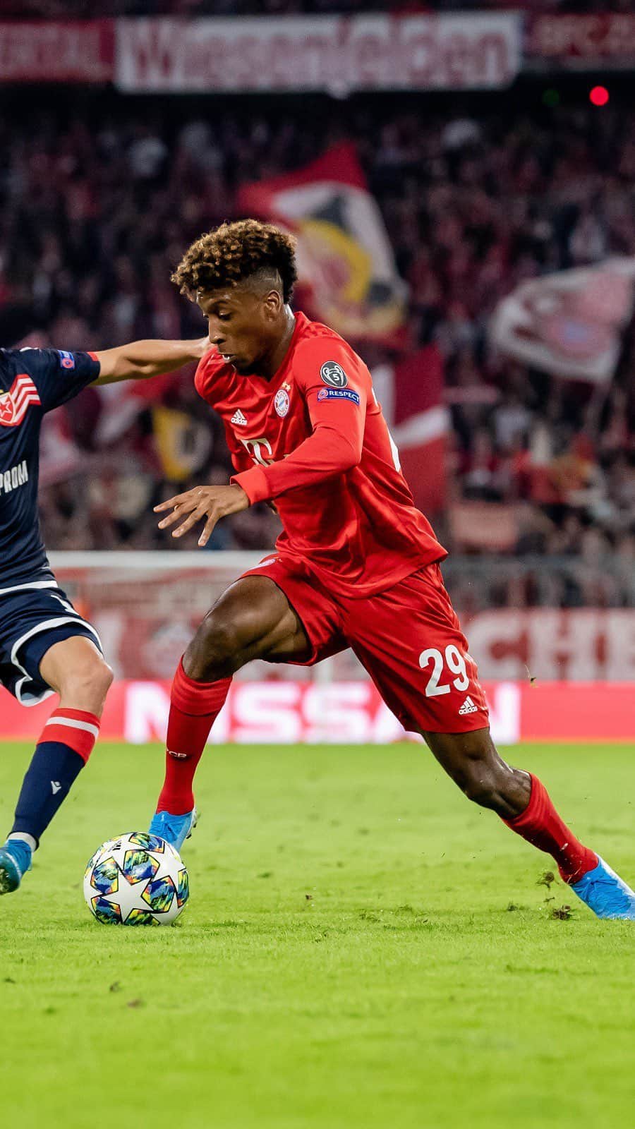 のインスタグラム：「#Throwback to when @king_coman opened our 🆑 account for the 19/20 season. ⚽️ Sure looks familiar! 👀  #FCBayern #MiaSanMia #ThrowbackThursday #packmas #UCL」