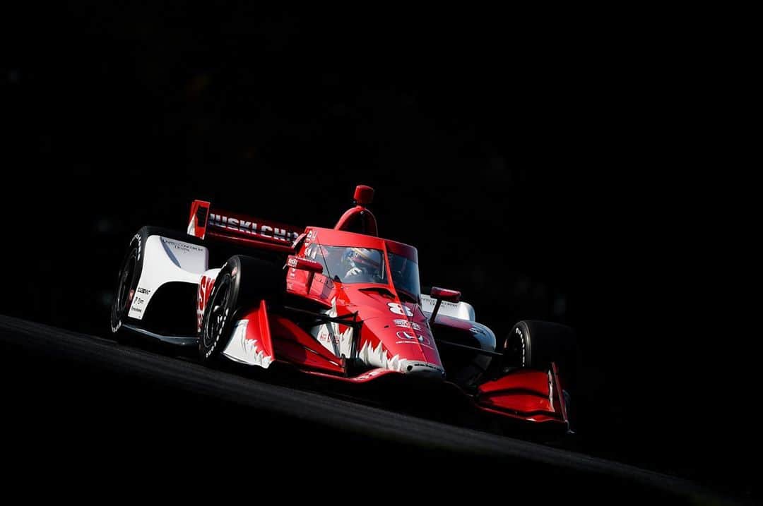 マーカス・エリクソンのインスタグラム：「Let’s go racing! Leaving tomorrow for Florida and @gpstpete . So much fun finishing the season on a street track! Practice and Q on Saturday, warm up and Race on Sunday 💯 #ME8 #INDYCAR 📸 @chrisowens」