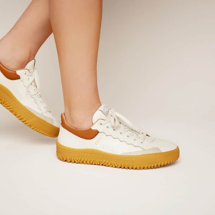 のインスタグラム：「As a classic sneaker with a distinctive Chloé details, Franckie is suited to your everyday wardrobe.  Available now in boutiques and on chloe.com  #CHLOE」