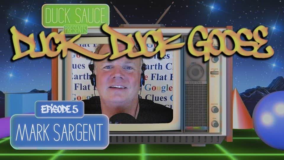 アーマンド・ヴァン・ヘルデンのインスタグラム：「New episode of Duck Duck Goose with flat earther Mark Sargent.  Ducks know the earth is a sphere but ducks like to stir the pot sometimes. Link in bio.」