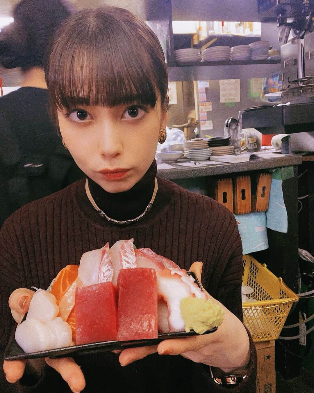 藤城アンナさんのインスタグラム写真 - (藤城アンナInstagram)「これで700円なの、そりゃ再訪しちゃうわよね～  #アンちゃん酒場放浪記」10月23日 0時29分 - annafujishirochan