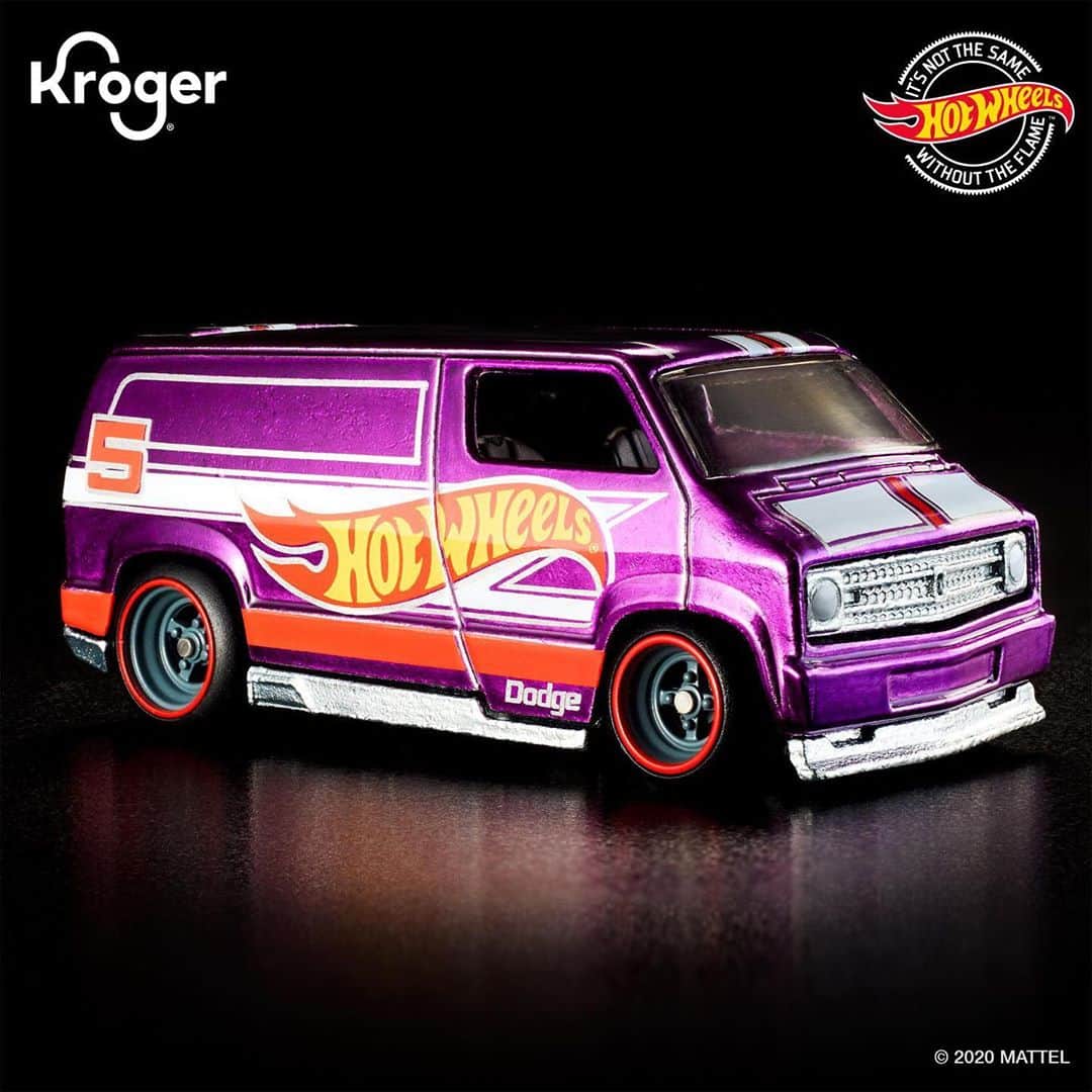 Hot Wheelsさんのインスタグラム写真 - (Hot WheelsInstagram)「This Custom ‘77 Dodge Van is a must-have for any collector! Take advantage of this sweet deal when you buy 20 #HotWheels from participating Kroger stores.」10月23日 0時58分 - hotwheelsofficial
