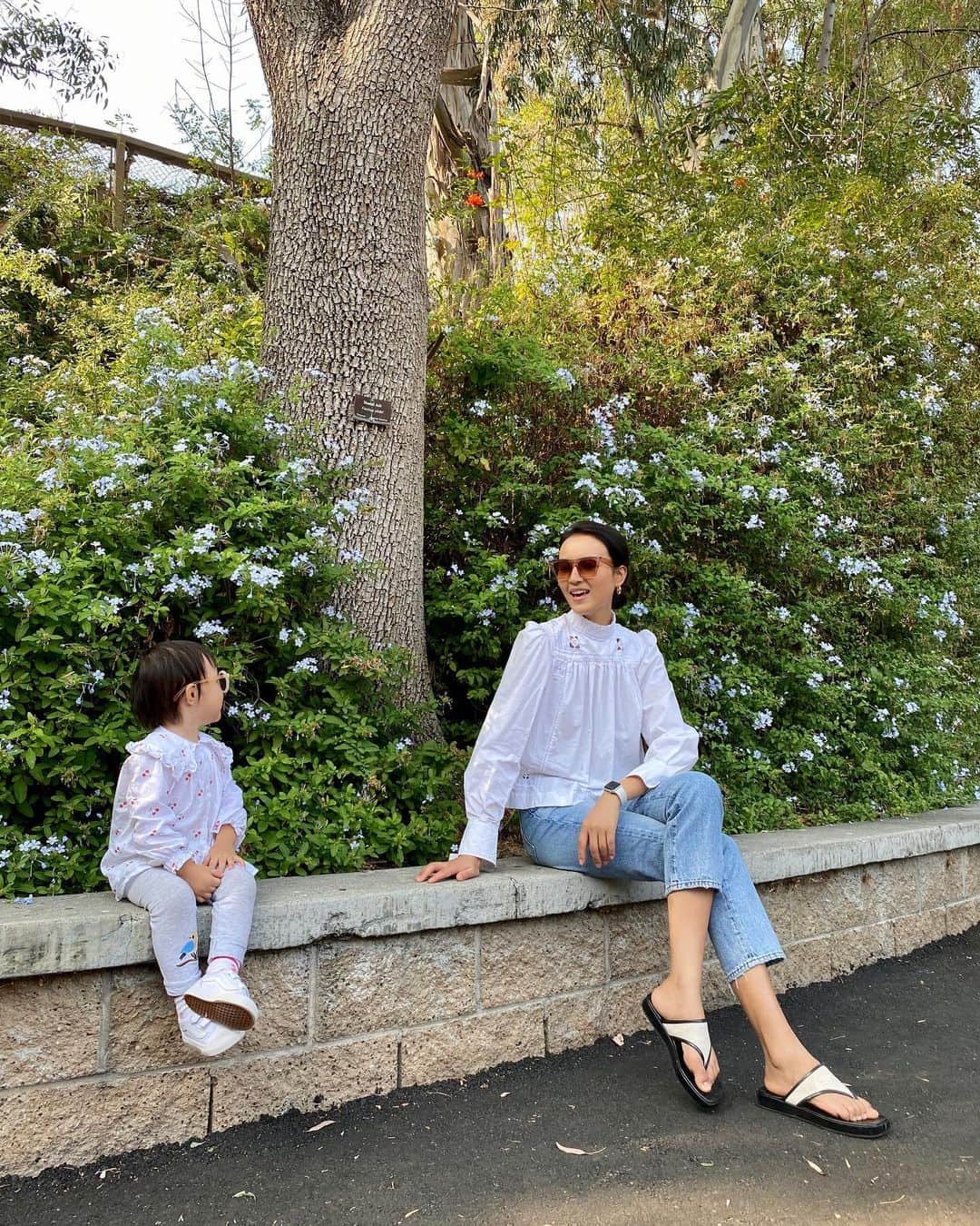 ルピン・ワンさんのインスタグラム写真 - (ルピン・ワンInstagram)「Zoo day🌿🐒🦍🦓🦒🦩🦌😊」10月23日 0時58分 - lupingwong