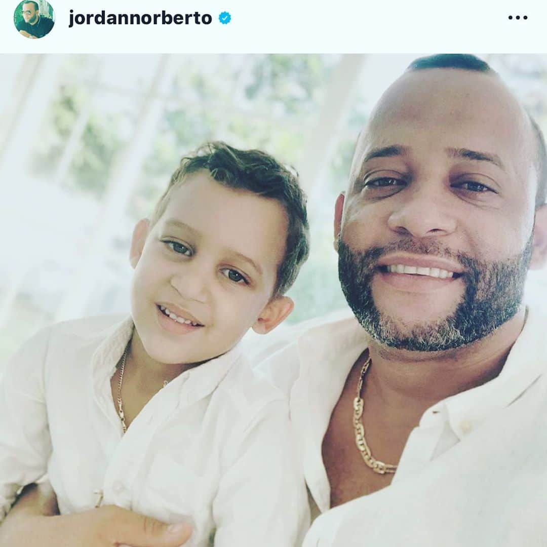 ジョーダン・ノルベルトのインスタグラム：「🌍」
