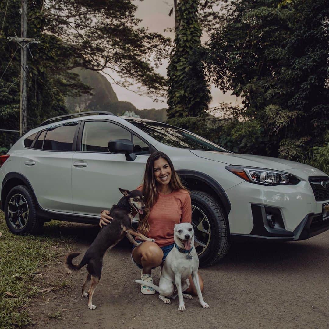 Subaru of Americaさんのインスタグラム写真 - (Subaru of AmericaInstagram)「"Thought it’d be fun to plan a quick shoot to celebrate my new car + and why I purchased a @subaru_usa — because of campaigns like today, #MakeADogsDay. Trying to spend my money in support of companies I believe in. Not only does Subaru have amazing safety ratings, or that they last a long time, they spread the message of adopting shelter pups. I found both of my dogs skinny + running around Kailua. We officially adopted them from the @hawaiianhumane. They’ve both been a handful, but I’m happy to share, I think we’re over the hump. They’re not perfect but they’re our angel babies and I don’t know what I’d do without their unconditional love. They celebrated #MakeADogsDay with a marsh walk, dad cooked them up a little meat, and they were showered with treats."  Use #MakeADogsDay to show us what you are doing special for your dog today!  (📸🗣️: @missybeachbum @marissaphillipsphoto)」10月23日 1時22分 - subaru_usa