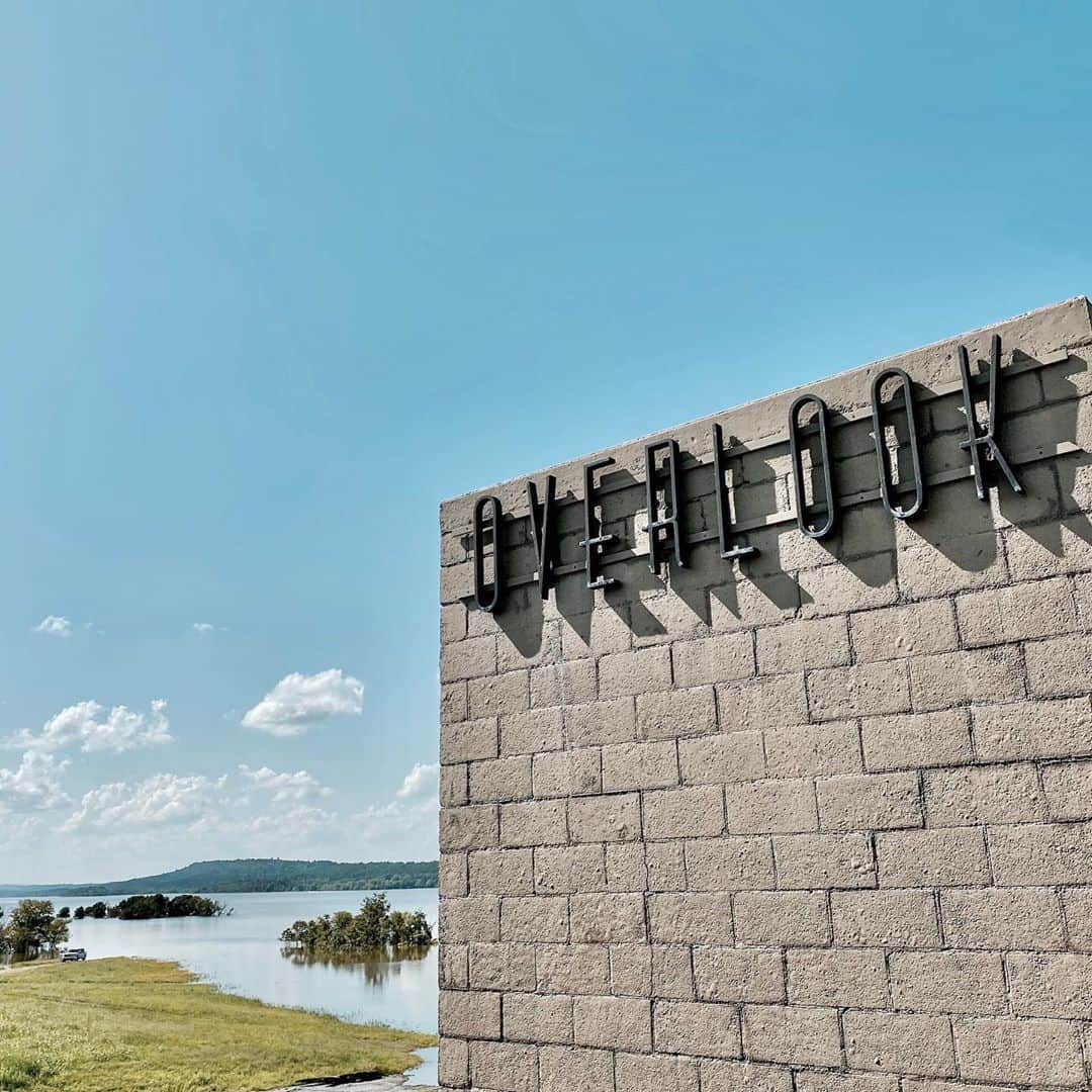 のインスタグラム：「Overlook. Lake Wister, OK. MV」