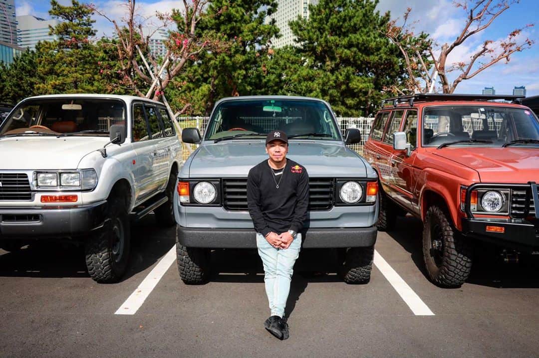 野中泰輔のインスタグラム：「日本が世界に誇るトヨタ車と言えばやっぱりランクルだよね🔥🔥 こいつがいれば何処にでも行ける！！！  @toyota_jp @flex_dream @fdcamp.jp   #bboytaisuke #ランクル #representjapan」