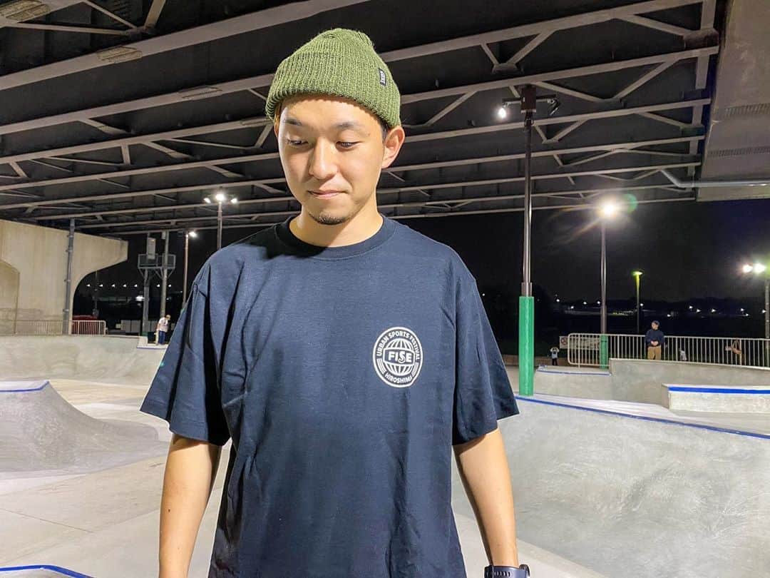 安床武士さんのインスタグラム写真 - (安床武士Instagram)「@fisehiroshima × @dragon76art Tee🔥  今年は残念ながら延期になってしまったFISE HIROSHIMAですが、グッズを着ながら来年の開催を楽しみに待っています！  他にも様々なグッズがありますので @fisehiroshima ページをチェック👍  📷 @moripon1106 .  @fiseworld  #fisehiroshima #fise #takeshiyasutoko #安床武士 #着用サイズは迷わずXL #LZBN」10月23日 11時53分 - takeshiyasutoko
