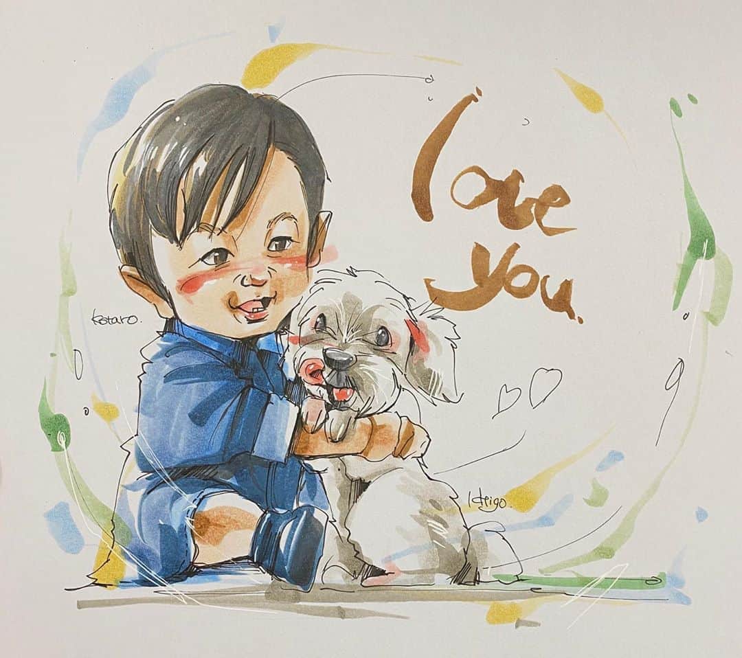 似顔絵★𝗚𝗢𝗥𝗜𝗞𝗜𝗡𝗚のインスタグラム：「. . 先日の一枚目❤️  二枚のご依頼でした💕⭐️✨ . . #gorikingの小洒落てみたシリーズ  . . で、お子様とわんちゃんを🐶❤️ . . . いろんな時期のお子様のお写真をいただいて、お気に入りの服と表情髪型を組み合わせて書きました💕 . . 2人でギューーーーーっとがとっても可愛い💕 . . .  ❌❌現在は、予約受付終了してます❌❌ 。 . . .  2020年度ご予約のお客✨ 現在96番までの方へ案内中です🌟✨💕 DMの確認いただきgmailへ返信宜しくお願い致します🙇‍♀️🌟✨✨ . . . .  次回の予約応募は、2020年のご予約分を書き終える予定の 来年春から夏頃の、、、予定です。 ※あくまでも予定なので前後します🙇‍♀️ . . . .  オーダー再開の際には 人数制限あるため必ず予約ができるわけではございません。 そのことも踏まえた上で 次回ご検討いただけると嬉しいです(^^) . . また、結婚式の使用を考えてくださる方も多いです✨  前々からお伝えしていますが、 基本的に予約順に対応しているため、 近々の納期を希望される方は、 対応できないこともあるので、 あらかじめご了承ください💦 . . . . . ※今回予約が取れた方へ※ . .  写真がまだ用意できてない、入金が遅れそうなど、状況により、順番が前後することもございます‼️ あらかじめご了承ください。 。 . . . また、芸能人、キャラクターのオーダー、パロディ風オーダーはお断りしています。  芸能人については、ご本人様に直接プレゼントなどはOKです。 . . . . . . 💰料金表は過去投稿記事みてね❤💰 . . . . . ➡️ハッシュタグ⇨ goriking117料金表2019⬅️ . . ✨✨✨✨✨✨✨✨✨✨✨✨✨✨✨✨ @by.goriking のアカウントでは、 過去書かせて頂いたお客様方からの、 似顔絵のその後のお写真をいただき、 投稿しております^ - ^❤️❤️ 玄関に飾ってある似顔絵、 渡した瞬間のお写真、 ご本人とのお写真などなど💕 いろんな場面でのお写真お待ちしております^ - ^✨⭐️ . . . .  #似顔絵#pencildrawing#drawing#pencil#illust#painting#art#artwork#絵描きさんと繋がりたい#似顔絵師#gorikingの似顔絵屋さん#仲良し家族#子供と犬#🐶#犬#犬のいる暮らし#お洒落#可愛い#男の子#boy#kids#kids_japan#comicart#anime#animeart#comicartist#animejapan」