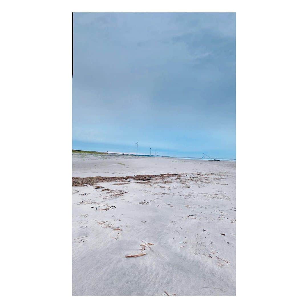 堀場美希さんのインスタグラム写真 - (堀場美希Instagram)「先日撮影した時の海🏖 iPhoneのパノラマ撮影で撮ってみたよ〜！ こんな風に縦長に撮れるとは知らなかった〜✨  #iPhone #パノラマ撮影 #福島 #鹿島 #sea #海」10月23日 12時30分 - miki_horiba212
